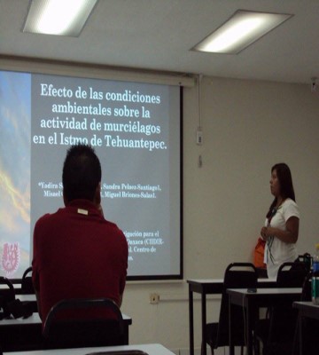 Yadira Santiago en el Congreso Mesoamericano